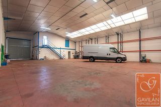 Nave industrial en venta en Daganzo de Arriba