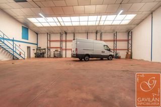 Nave industrial en venta en Daganzo de Arriba