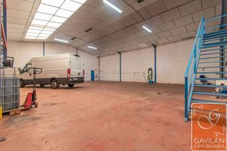 Nave industrial en venta en Daganzo de Arriba
