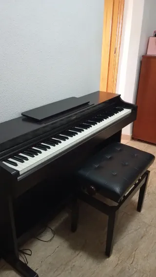 Piano Digital Yamaha Auris como NUEVO