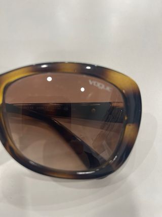 Occhiali da sole Vogue