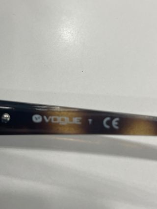 Occhiali da sole Vogue