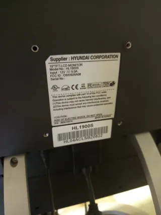 Pantalla de ordenador TIBURÓN Plata 19 pulgadas