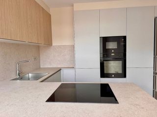 Piso en alquiler en Falperra - Santa Lucía en Coruña (A)