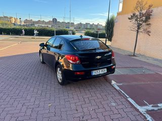 Chevrolet Cruze 2011