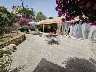 Casa en venta en Zona Urbanizaciones en Alzira