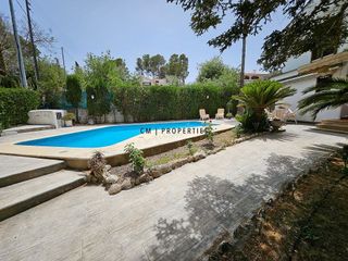 Casa en venta en Zona Urbanizaciones en Alzira