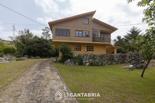 Chalet en venta en Escobedo en Camargo
