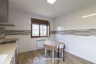 Chalet en venta en Escobedo en Camargo