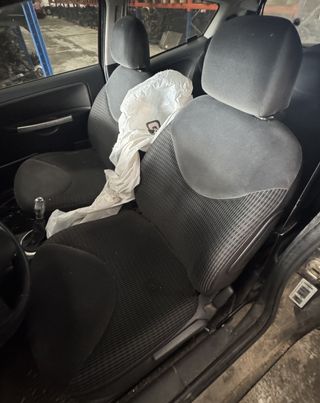ASIENTO DELANTERO IZQ. CITROËN C2 1.4 HDI 2006