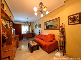 Piso en venta en Linares