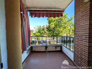 Piso en venta en Linares