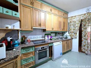 Piso en venta en Linares