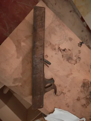 Cepillo carpintero madera antiguo