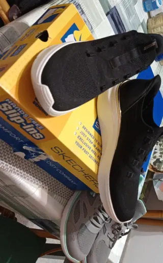 Zapatillas Skechers Slip-ins Negras