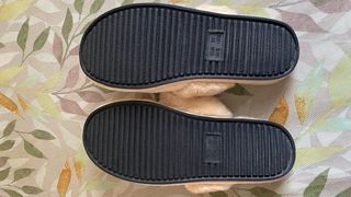 Zapatillas de casa beige talla 36