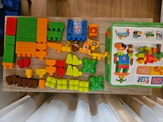 2 Bolsas Mega Bloks First builders Fisher Price