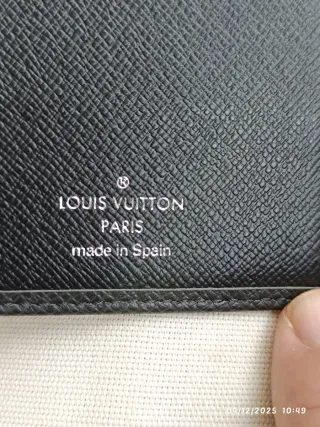 Funda agenda y tarjetero Louis Vuitton original