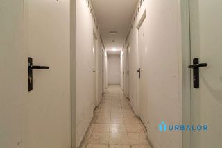 Piso en venta en Salvador en Madrid