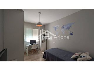 Piso en venta en Lucena