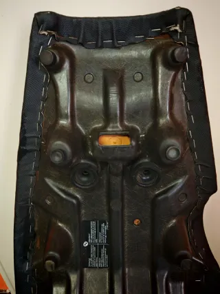 ♻️Asiento bmw Scarver 650♻️