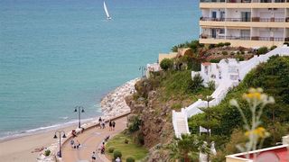 Piso en alquiler en La Carihuela en Torremolinos