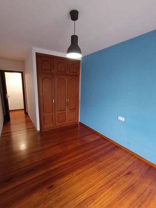 Piso en alquiler en Zona de Plaza de Barcelos en Pontevedra