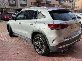 Mercedes-Benz GLA (H247) 2021
