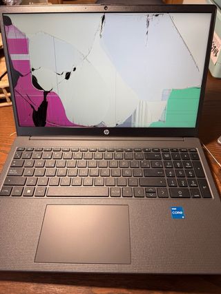 Lote 3 portátiles dañados., HP y Acer