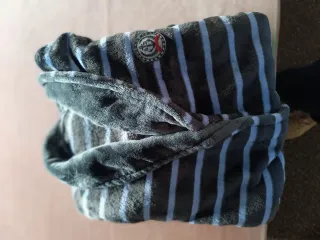 Bata infantil a rayas