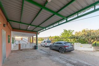 Chalet en venta en Urbanizaciones en Llíria