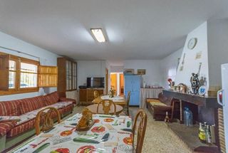 Chalet en venta en Urbanizaciones en Llíria