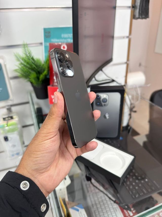 iPhone 13 Pro 512GB Space Gray