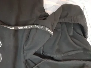 Sudadera Minnie Negra Talla XL/XXL, adjunto medida