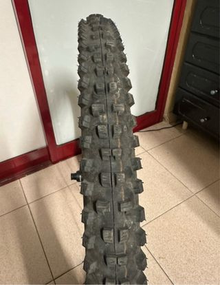 Roda Raceface Turbine R c/ Cubo DTSwiss 240 Boost