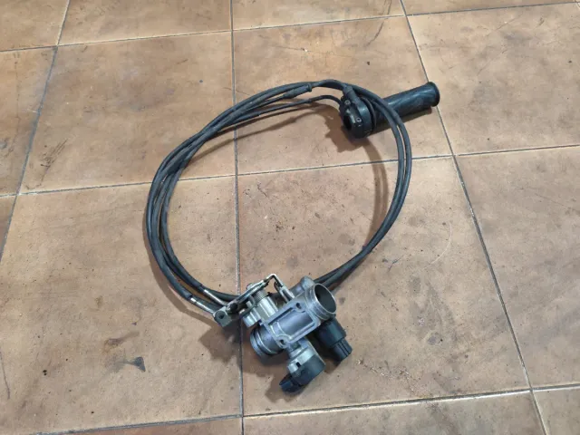 Cuerpo acelerador y puño gas Xmax 125