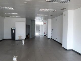 Local comercial en venta en Lalín