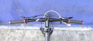 Bicicleta CUBE 26 llantas Mavic