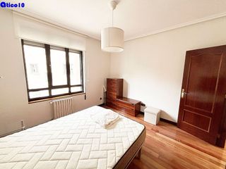 Piso en alquiler en Zona Teatro Campoamor en Oviedo