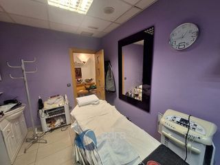 Local comercial en alquiler en Residencia en Logroño