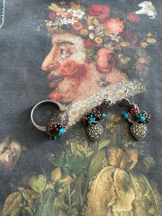 Conjunto Plata Anillo y Pendientes Piedras