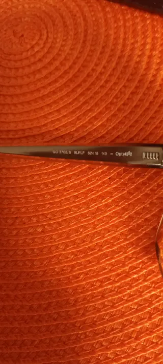 Gafas de sol Guess Aviador negro/gris