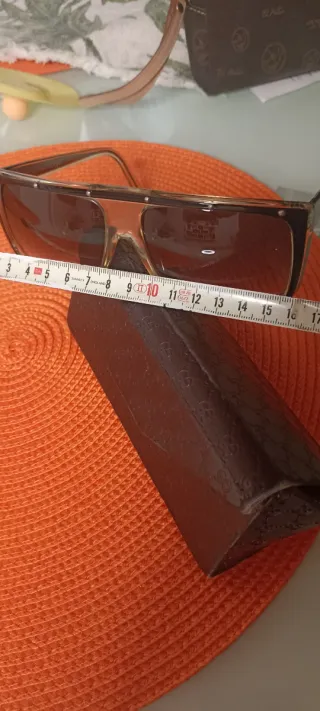 Gafas de sol Guess Aviador negro/gris