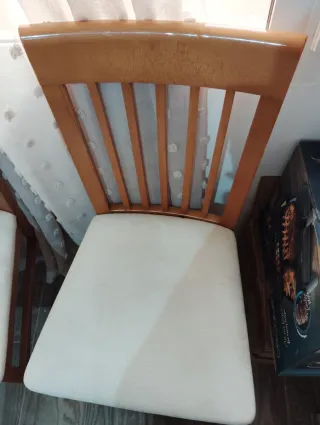 Mesa de comedor y 6 sillas