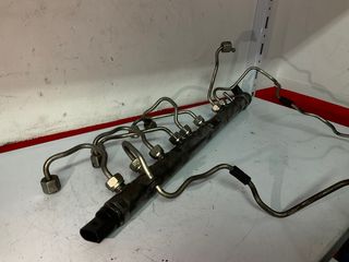 RAMPA INYECTORA BMW X6 BOSCH 0445216036