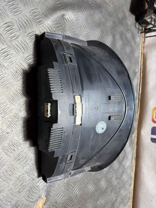 Cuadro Instrumentos Mercedes Clase C 2002