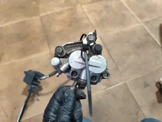 Freno Delantero Derecho Yamaha Xmax 125