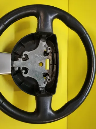 VOLANTE FORD TOURNEO CONNECT (PIEL NEGRO)