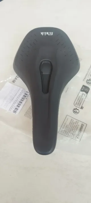 Fizik Terra Aidon X5 Sillín Negro