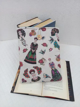 Funda de libro Frida Kahlo